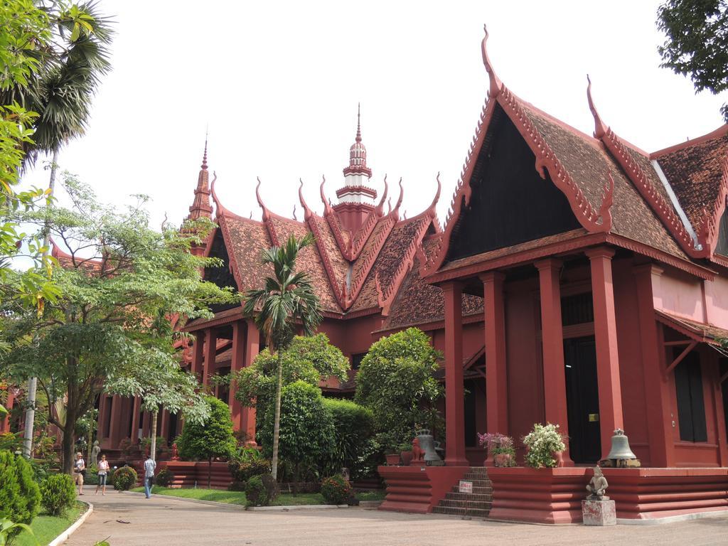 Number 9 Hotel Phnom Penh Exterior foto
